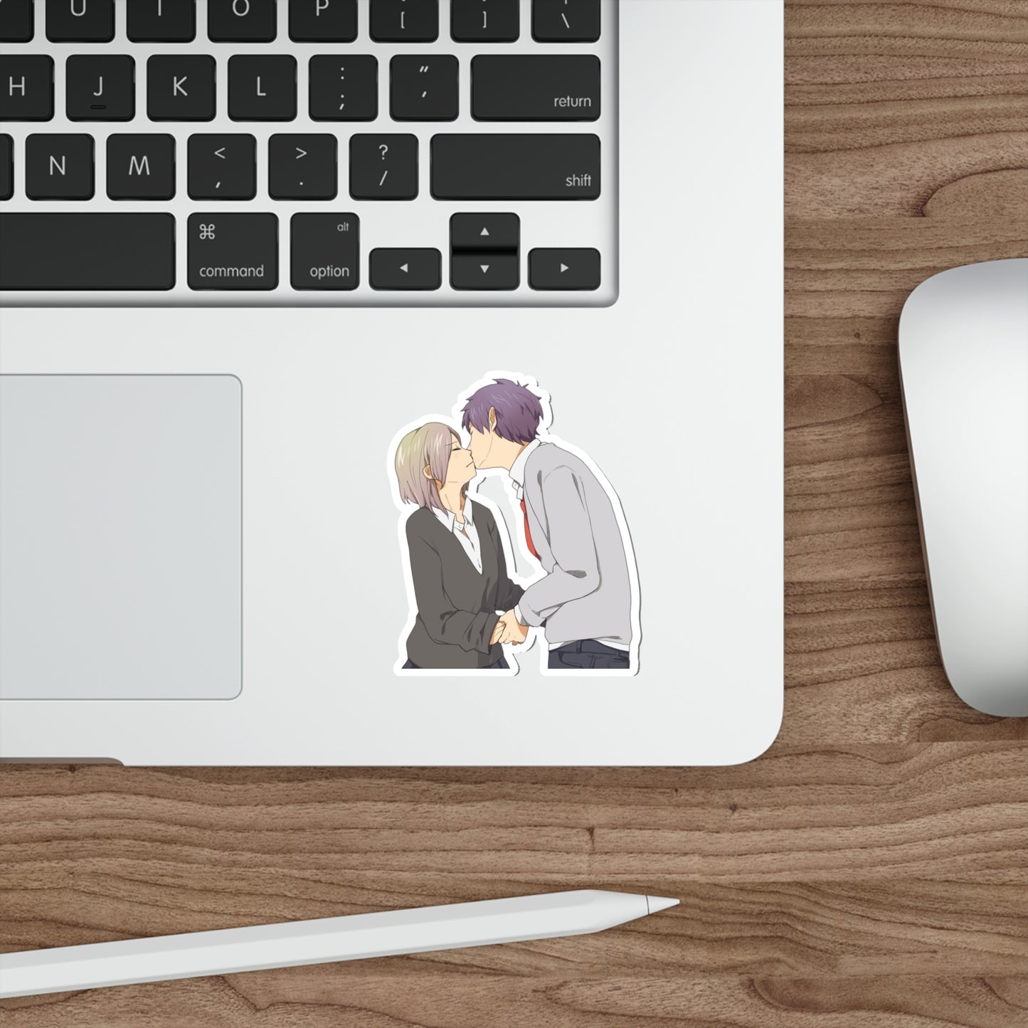 Horimiya Waterproof Sticker - Yuki Yoshikawa and Toru Ishikawa Kissing Anime Vinyl Decal