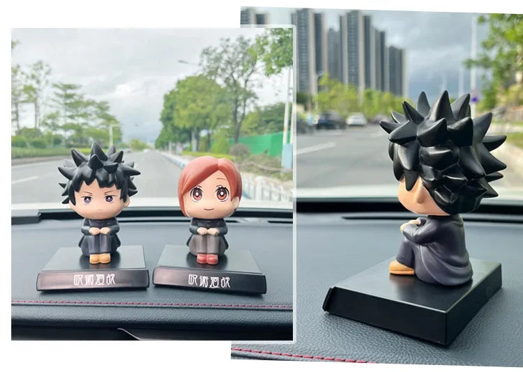 Accessoires de tableau de bord de voiture Anime Jujutsu Kaisen Figurines à tête secouée Intérieurs de voiture Gâteau Dessin animé Poupées Décoration Figurine d'action