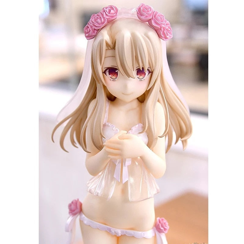 21CM Illyasviel von Einzbern Anime Fate/stay night Figure Sexy Wedding Dress Cute Model Standing PVC Collectible Toys Gift Doll