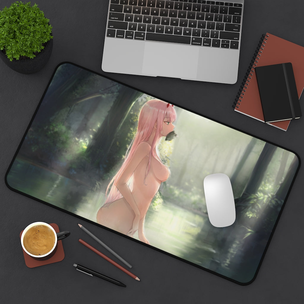 Tapis de souris antidérapant Darling In The Franxx Nude Zero Two