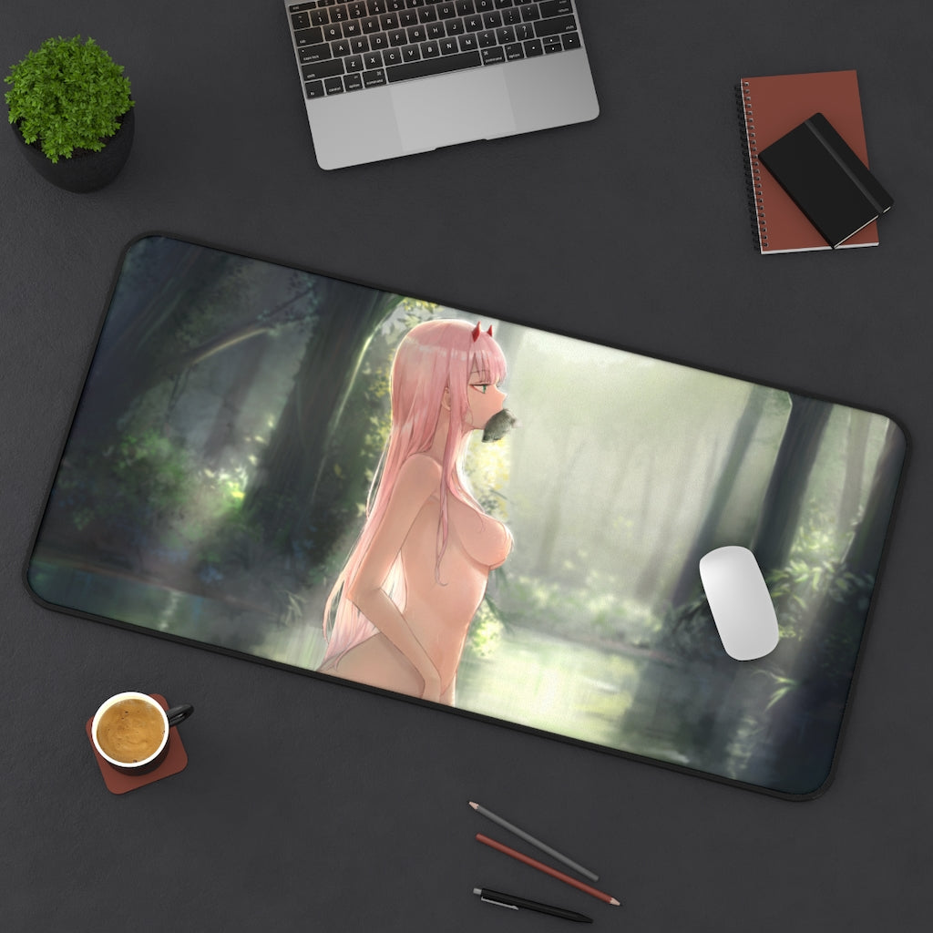 Tapis de souris antidérapant Darling In The Franxx Nude Zero Two